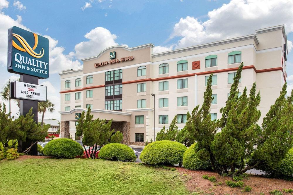 Quality Inn & Suites North Myrtle Beach Exterior photo